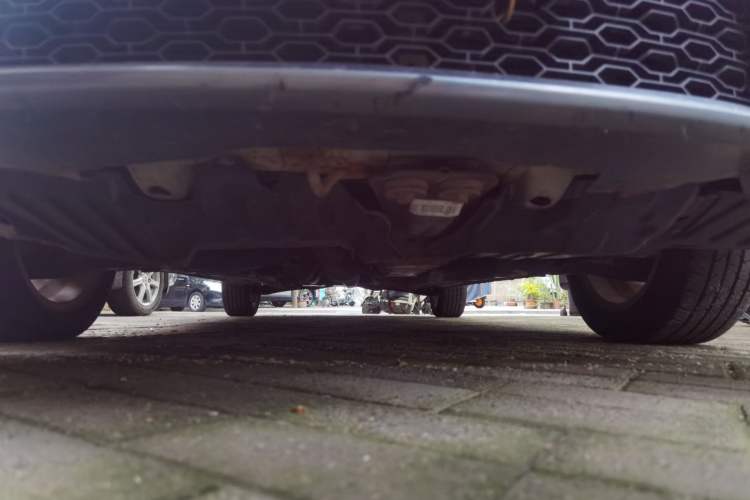 Used Soueast V3 Lingyue 2014 1.5L Manual Entry-Level Version Chassis Front