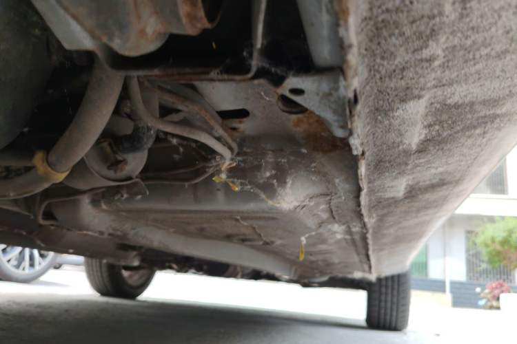 Used Soueast V3 Lingyue 2014 1.5L Manual Smart Edition Chassis Rear Right