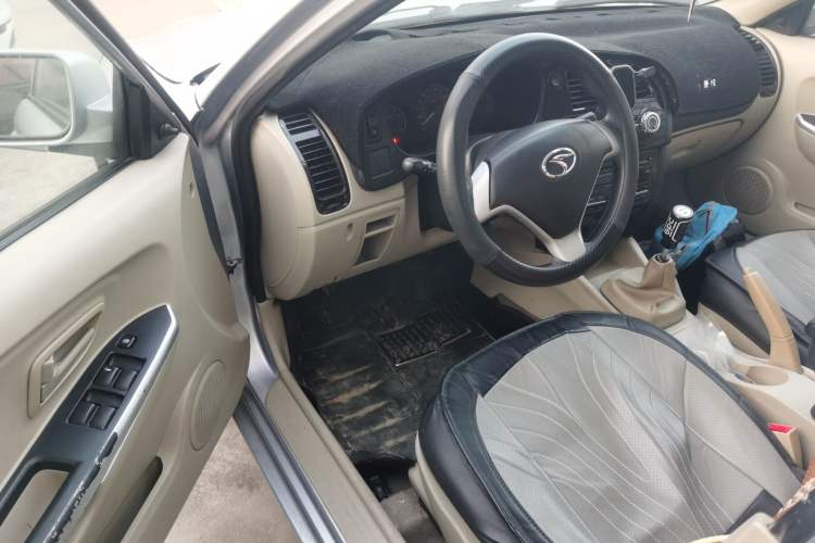 Used Soueast V3 Lingyue 2014 1.5L Manual Entry-Level Version Driver Seat