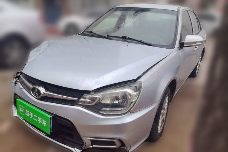Used Soueast V3 Lingyue 2014 1.5L Manual Entry-Level Version Guazi used car, China used car export, Used car for sale, Used  cars, Cheapest cars for sale