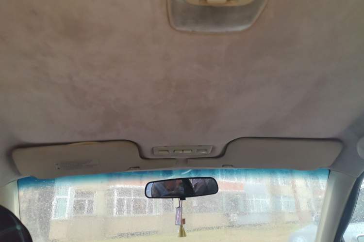 Used Soueast V3 Lingyue 2014 1.5L Manual Entry-Level Version Headliner