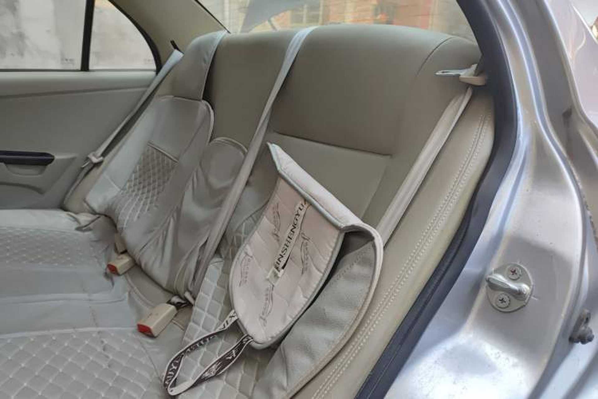 Used Soueast V3 Lingyue 2014 1.5L Manual Entry-Level Version Left Rear Seat