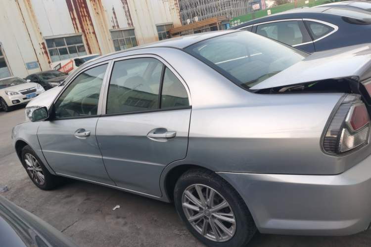 Used Soueast V3 Lingyue 2014 1.5L Manual Entry-Level Version Left Side