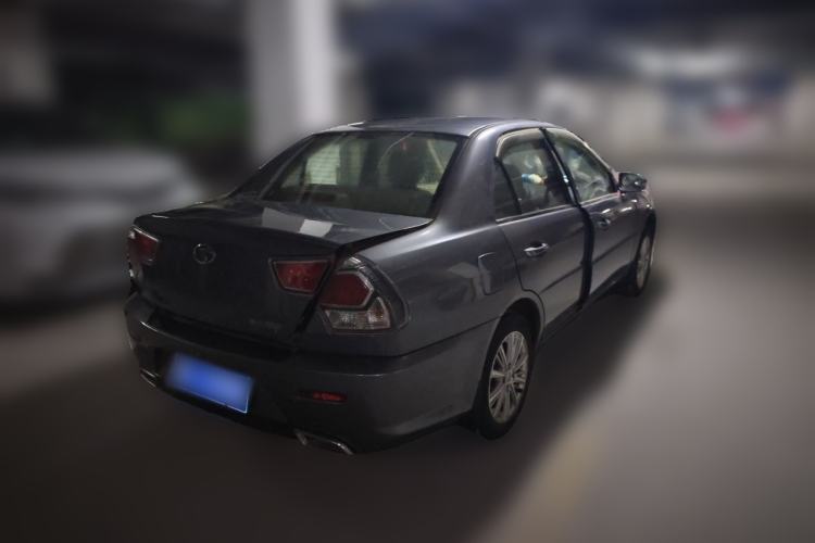 Used Soueast V3 Lingyue 2014 1.5L Manual Entry-Level Version Rear Right 45 Deg