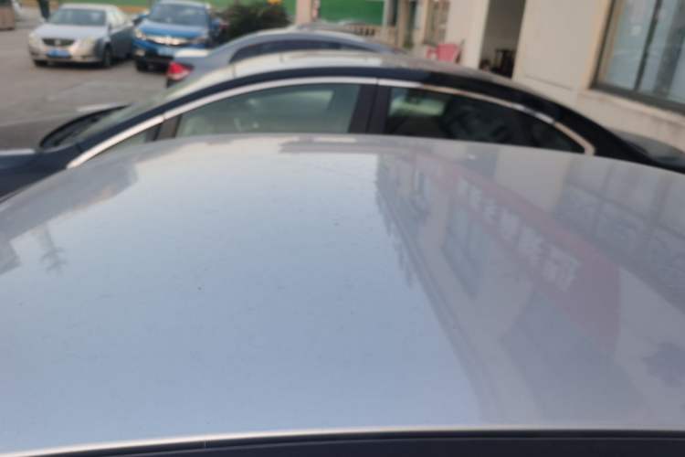 Used Soueast V3 Lingyue 2014 1.5L Manual Entry-Level Version Roof