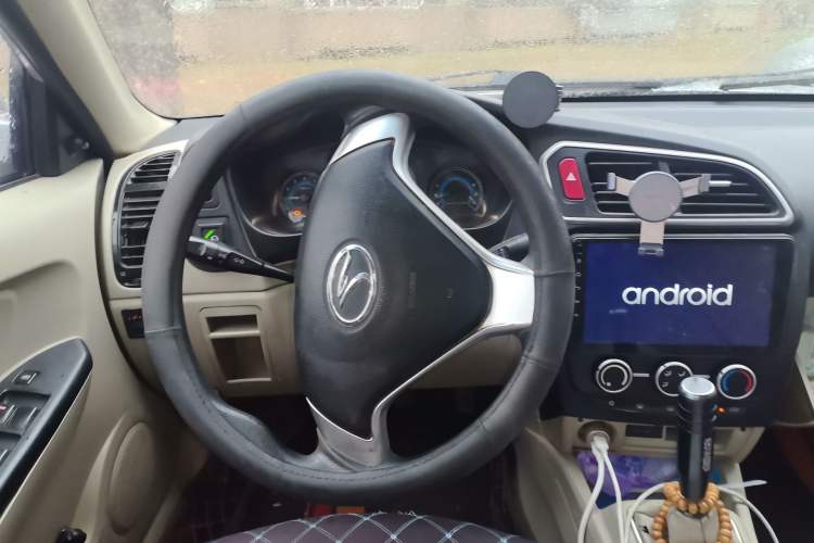 Used Soueast V3 Lingyue 2014 1.5L Manual Entry-Level Version Steering Wheel