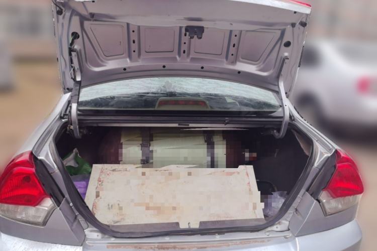 Used Soueast V3 Lingyue 2014 1.5L Manual Entry-Level Version Trunk