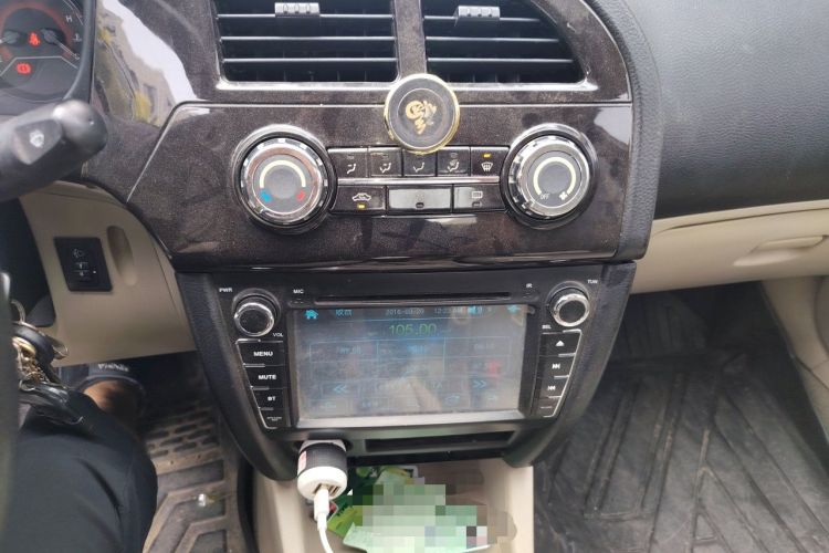 Used Soueast V3 Lingyue 2014 1.5L Manual Entry-Level Version Audio And AC Panel
