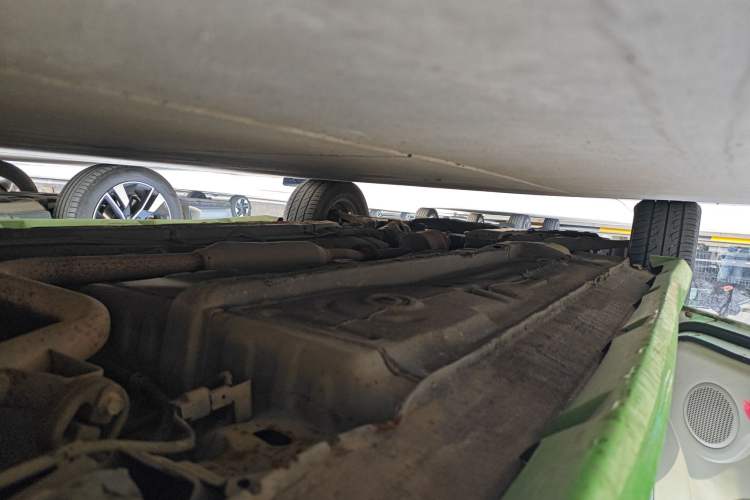 Used Soueast V3 Lingyue 2014 1.5L Manual Smart Edition Chassis Rear Left