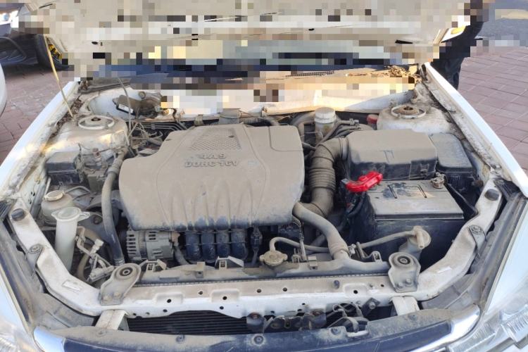 Used Soueast V3 Lingyue 2014 1.5L Manual Smart Edition Engine Bay