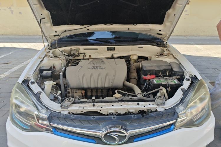 Used Soueast V3 Lingyue 2014 1.5L Manual Style Value Edition Engine Bay