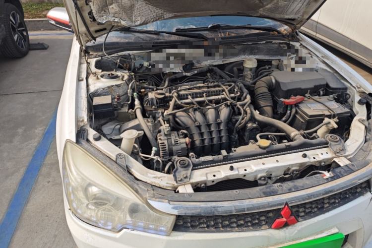 Used Soueast V3 Lingyue 2014 1.5L Manual Smart Edition Engine Bay Right