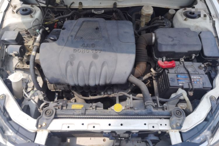 Used Soueast V3 Lingyue 2014 1.5L Manual Style Value Edition Engine Bay