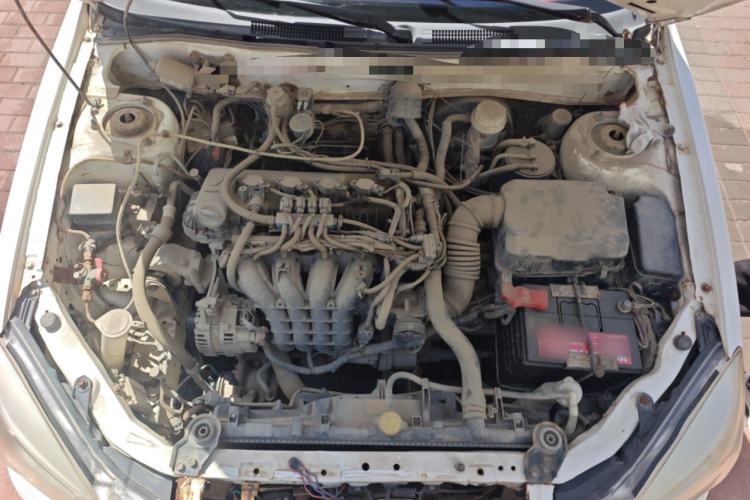 Used Soueast V3 Lingyue 2014 1.5L Manual Smart Edition Engine Bay