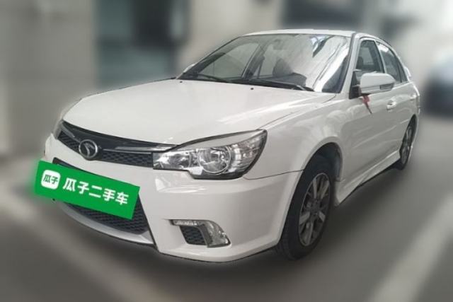 Used Soueast V3 Lingyue 2014 1.5L Manual Style Value Edition