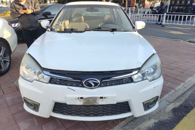 Used Soueast V3 Lingyue 2014 1.5L Manual Smart Edition Front