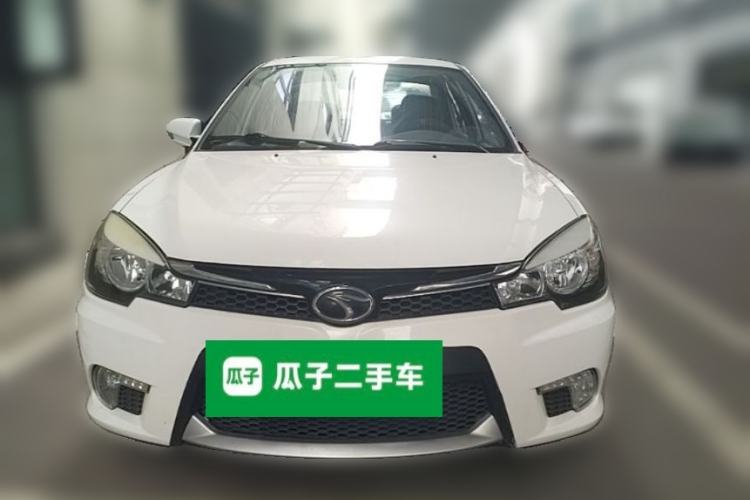 Used Soueast V3 Lingyue 2014 1.5L Manual Style Value Edition Front
