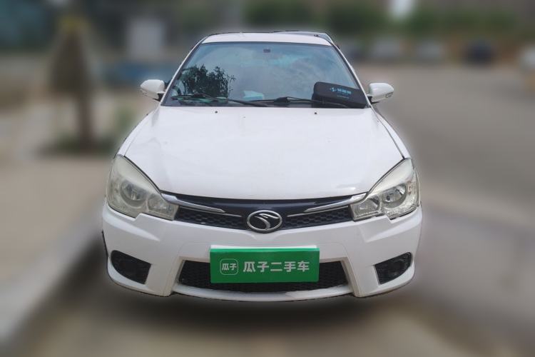 Used Soueast V3 Lingyue 2014 1.5L Manual Smart Edition Front