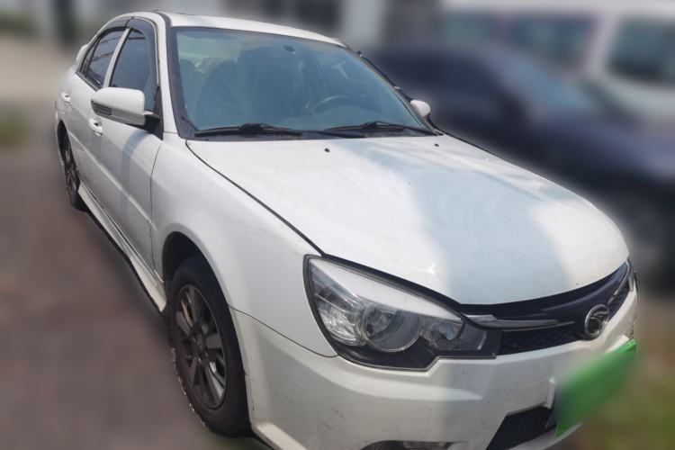 Used Soueast V3 Lingyue 2014 1.5L Manual Style Value Edition Front Right 45 Deg