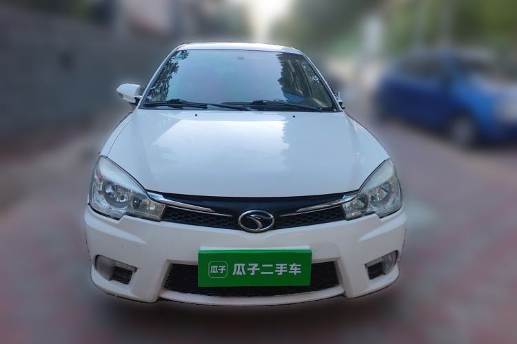 Used Soueast V3 Lingyue 2014 1.5L Manual Entry-Level Version Front