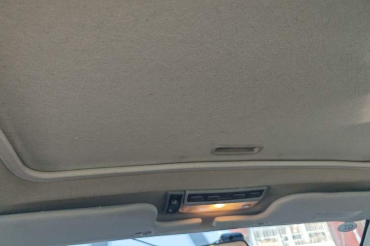 Used Soueast V3 Lingyue 2014 1.5L Manual Style Value Edition Headliner