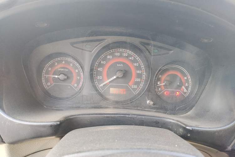 Used Soueast V3 Lingyue 2014 1.5L Manual Smart Edition Instrument Cluster