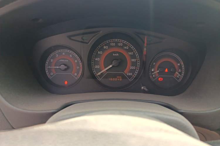 Used Soueast V3 Lingyue 2014 1.5L Manual Smart Edition Instrument Cluster