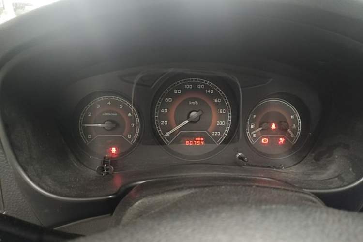Used Soueast V3 Lingyue 2014 1.5L Manual Style Value Edition Instrument Cluster