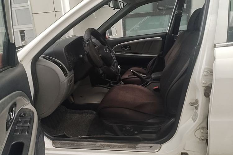 Used Soueast V3 Lingyue 2014 1.5L Manual Style Value Edition Left Front Seat