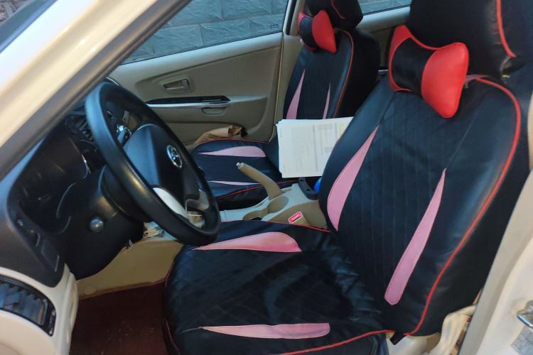 Used Soueast V3 Lingyue 2014 1.5L Manual Entry-Level Version Left Front Seat