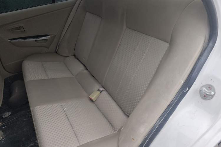 Used Soueast V3 Lingyue 2014 1.5L Manual Entry-Level Version Left Rear Seat