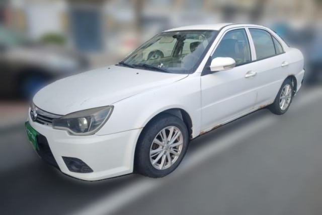 Używany Soueast V3 Lingyue 2014 1.5L Manual Smart Edition