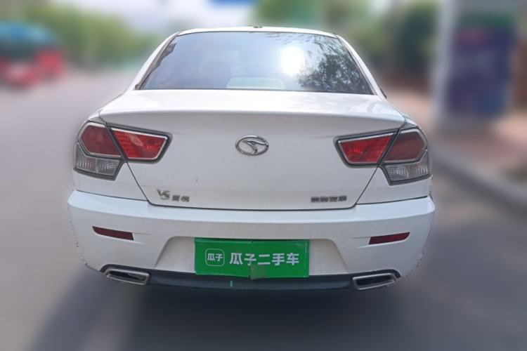 Used Soueast V3 Lingyue 2014 1.5L Manual Smart Edition Rear