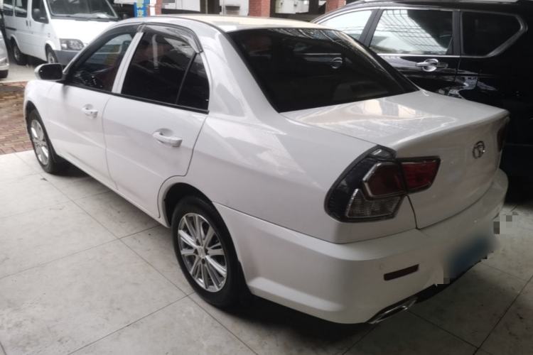 Used Soueast V3 Lingyue 2014 1.5L Manual Entry-Level Version Rear Left 45 Deg