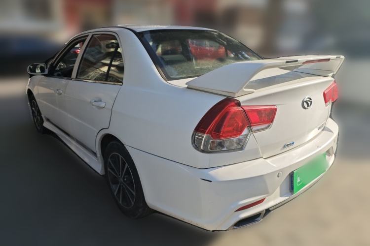 Used Soueast V3 Lingyue 2014 1.5L Manual Style Value Edition Rear Left 45 Deg