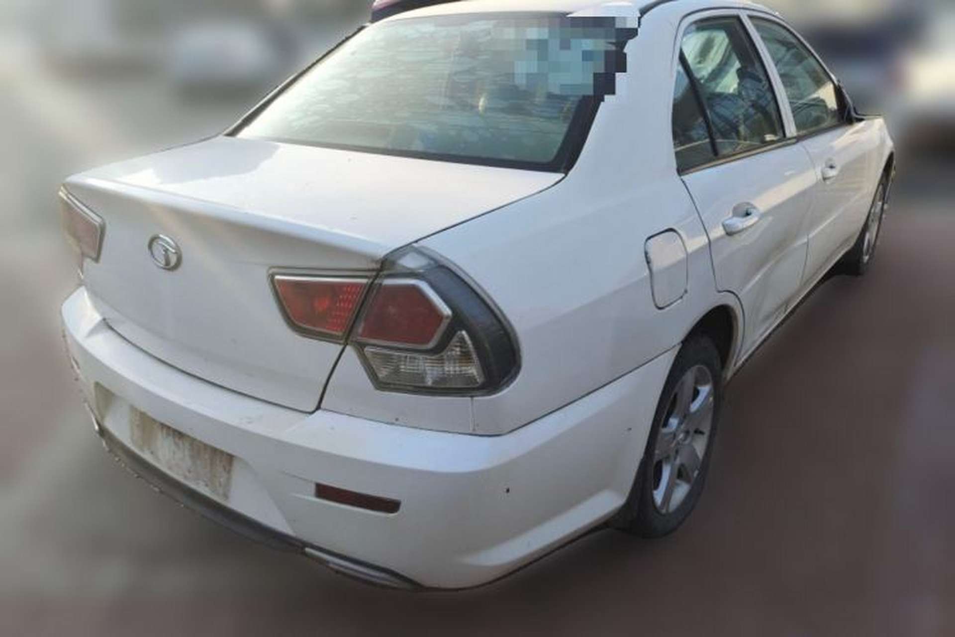 Used Soueast V3 Lingyue 2014 1.5L Manual Smart Edition Rear Right 45 Deg
