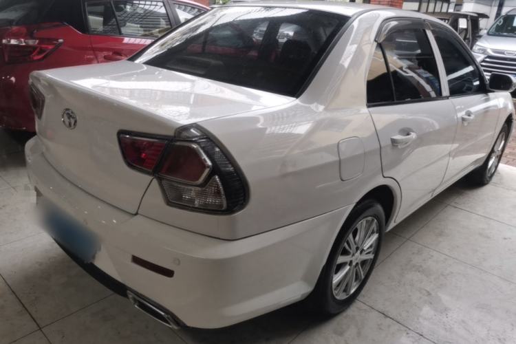 Used Soueast V3 Lingyue 2014 1.5L Manual Entry-Level Version Rear Right 45 Deg