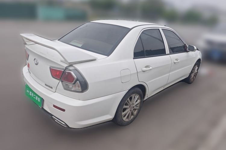 Used Soueast V3 Lingyue 2014 1.5L Manual Entry-Level Version Rear Right 45 Deg