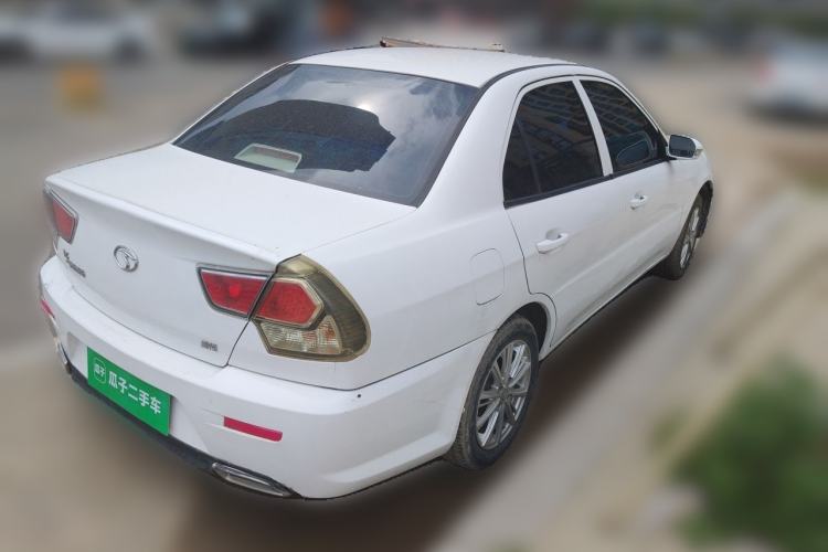 Used Soueast V3 Lingyue 2014 1.5L Manual Smart Edition Rear Right 45 Deg