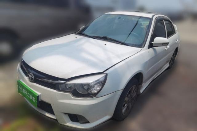 Used Soueast V3 Lingyue 2014 1.5L Manual Style Value Edition