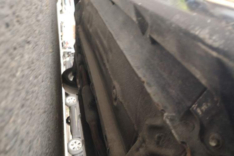 Used Soueast V3 Lingyue 2015 1.5L Manual Style Edition Chassis Front Right