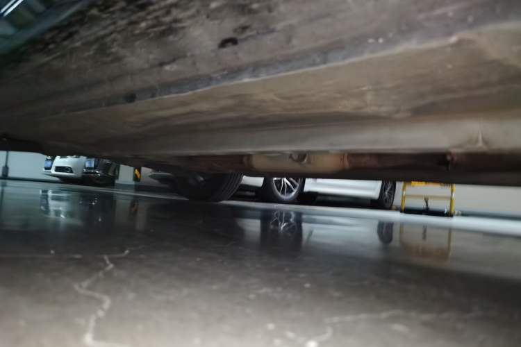 Used Soueast V3 Lingyue 2015 1.5L AMT Happiness Edition Chassis Front Right
