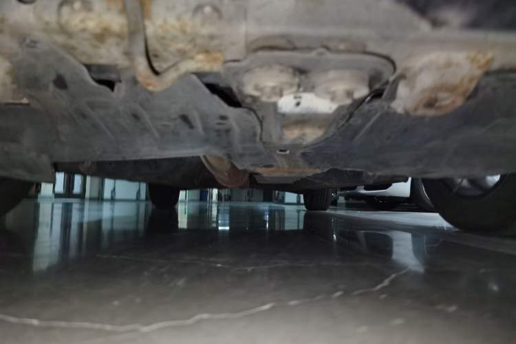 Used Soueast V3 Lingyue 2015 1.5L AMT Happiness Edition Chassis Front