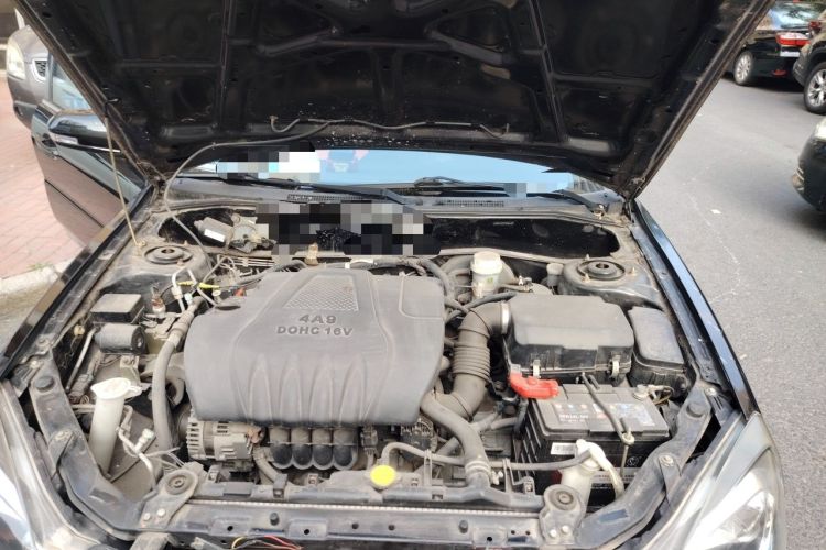 Used Soueast V3 Lingyue 2015 1.5L Manual Style Edition Engine Bay