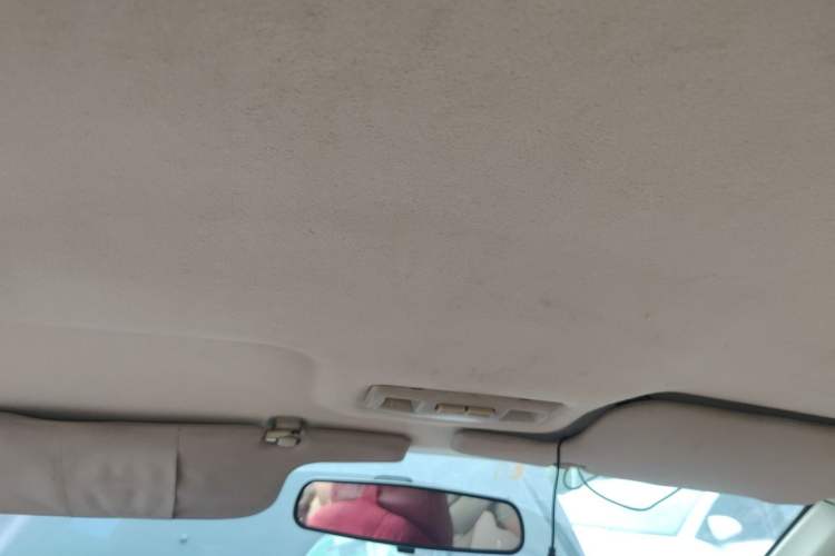 Used Soueast V3 Lingyue 2015 1.5L Manual Happiness Edition Headliner