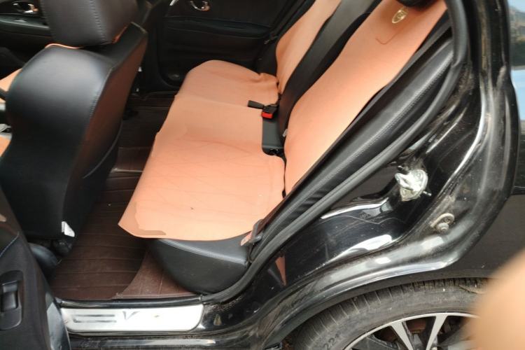 Used Soueast V3 Lingyue 2015 1.5L Manual Style Edition Left Rear Seat