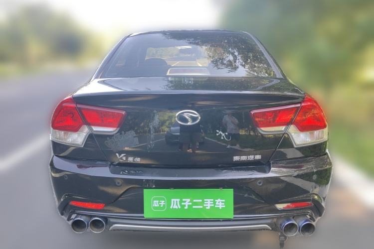 Used Soueast V3 Lingyue 2015 1.5L Manual Happiness Edition Rear