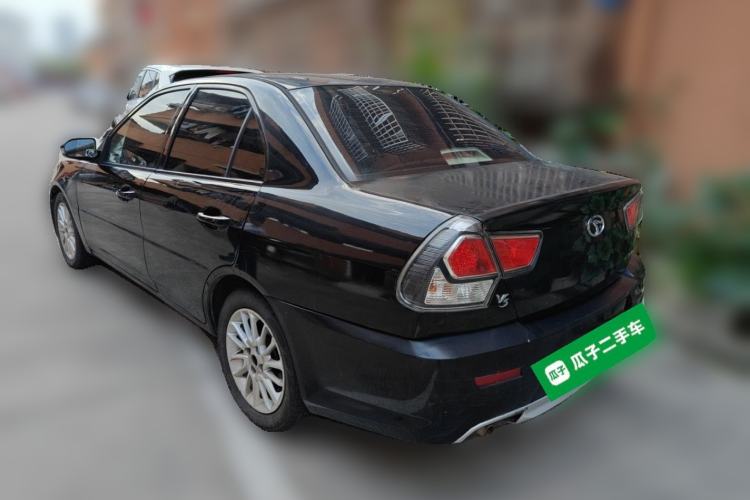 Used Soueast V3 Lingyue 2015 1.5L Manual Happiness Edition Rear Left 45 Deg