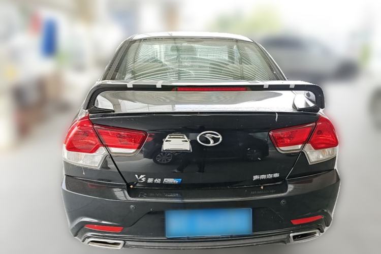 Used Soueast V3 Lingyue 2015 1.5L Manual Style Edition Rear