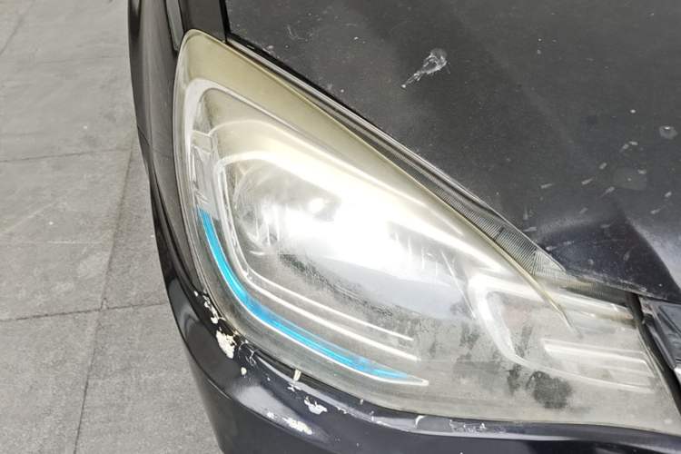 Used Soueast V3 Lingyue 2015 1.5L Manual Style Edition Right Front Headlight